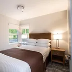 George Point Inn