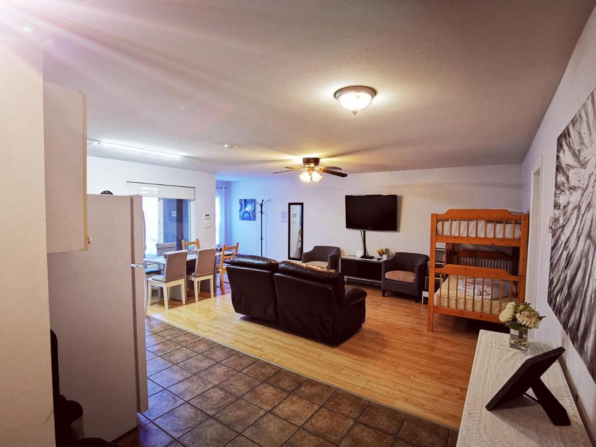 Bear Creek Suite Guest house Surrey