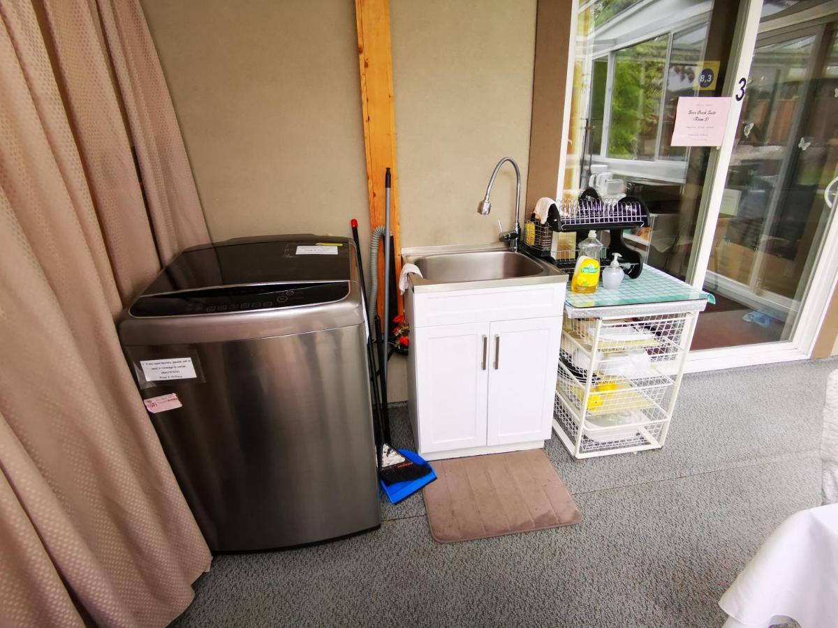 Bear Creek Suite Guest house *
