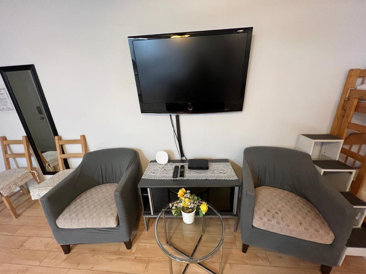 Bear Creek Suite Surrey