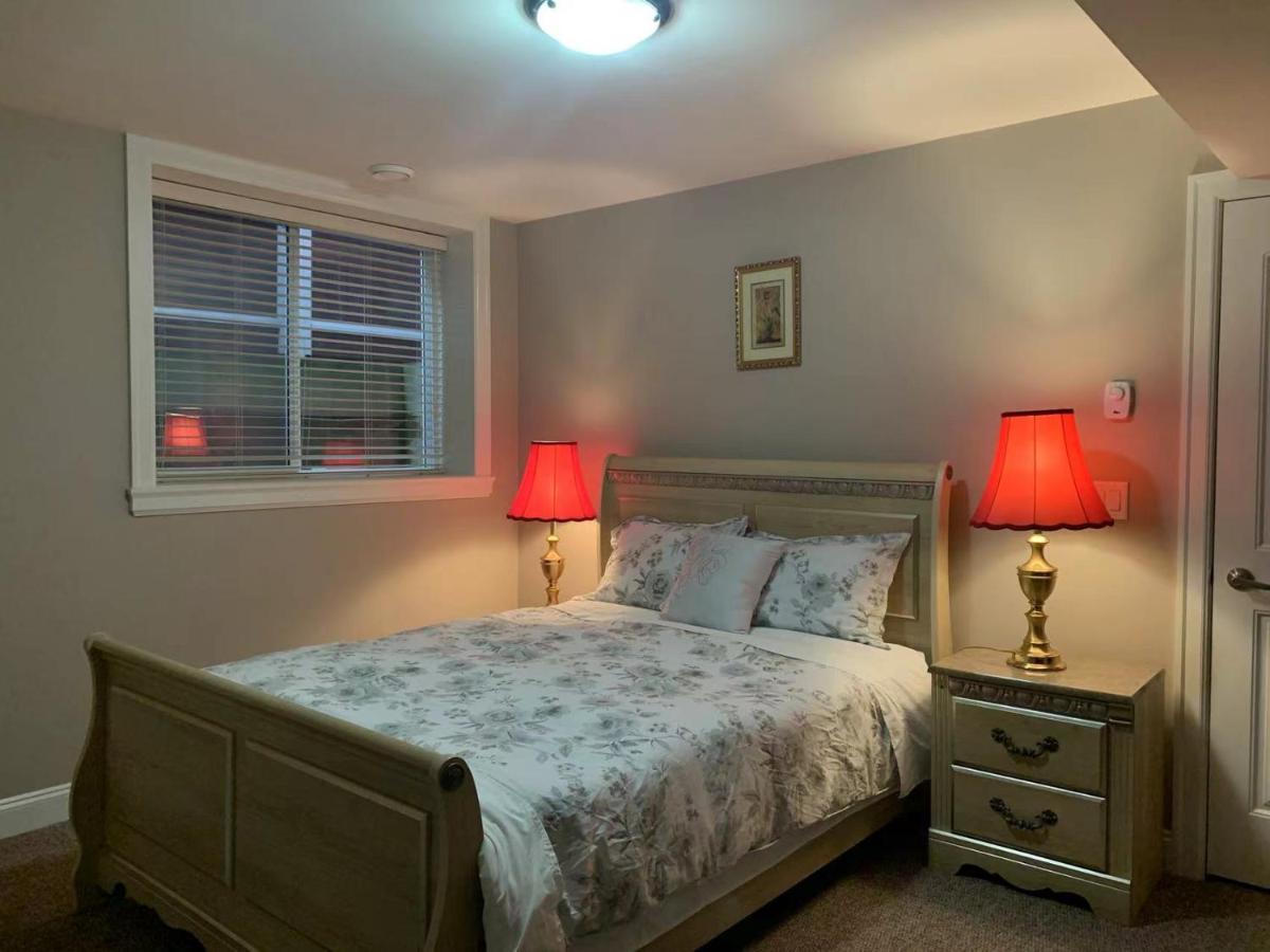 Mae Sweet Homestay Surrey