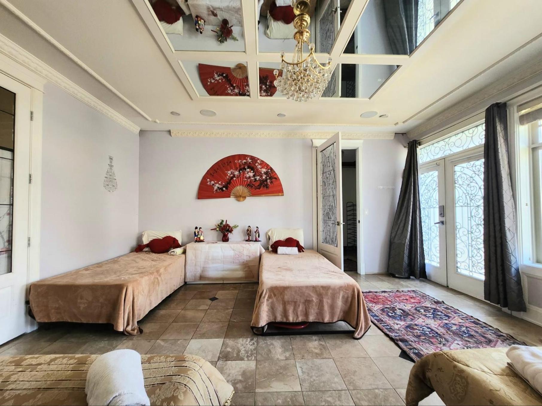 Empress Palace Guest house Surrey