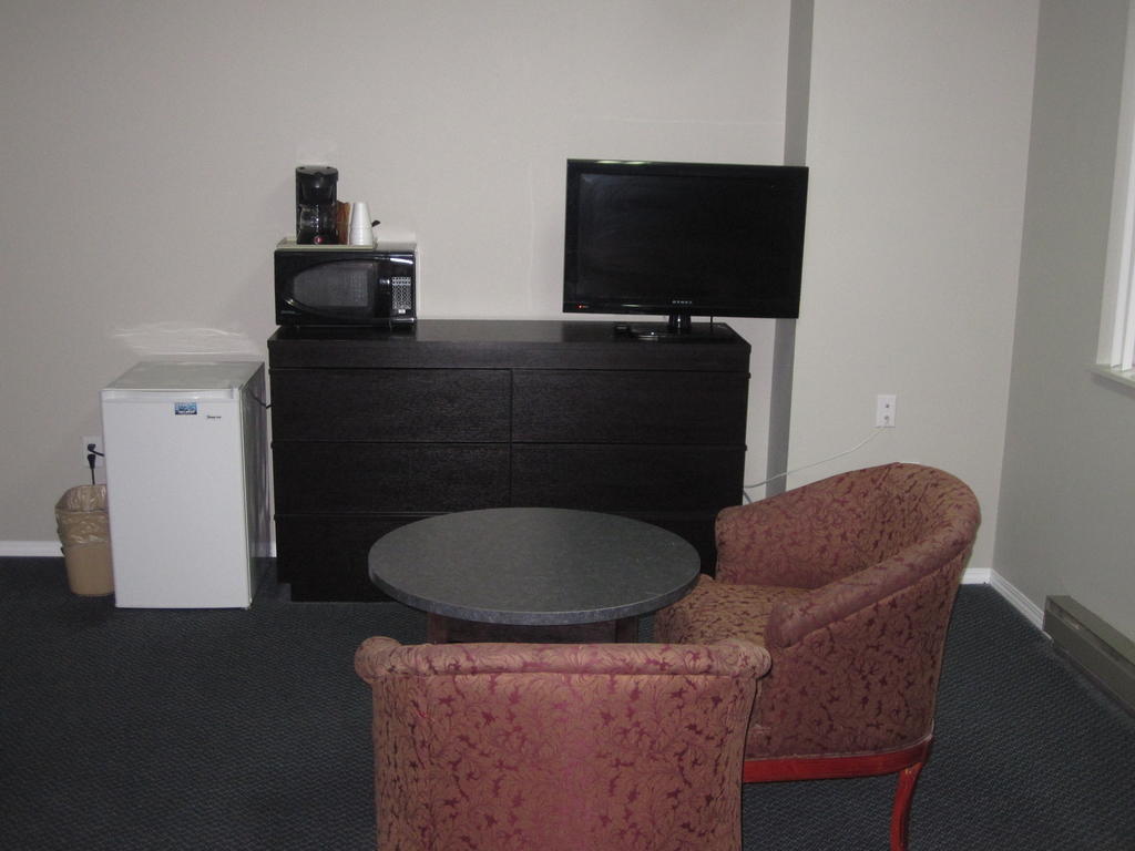 Travelodge By Wyndham Surrey