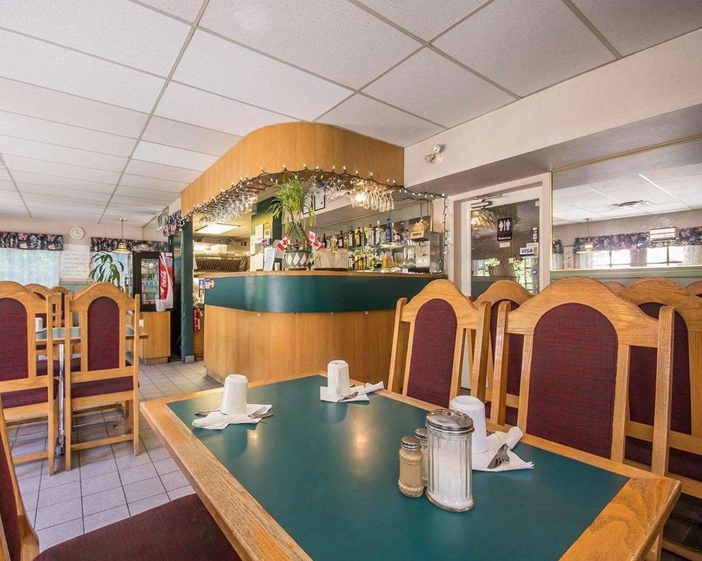 6 Surrey, Bc Hotel 2*