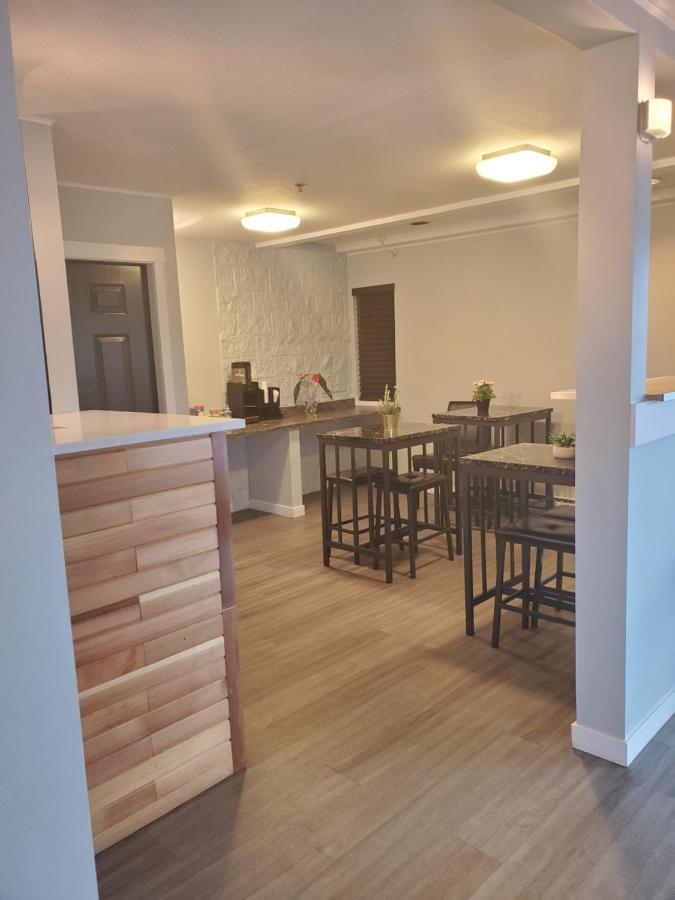 Hotel Travelodge By Wyndham Surrey