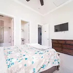 Kim\'S Place
