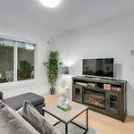 Guest Suite In South Surrey