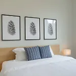 Modern Ground Level 3 Bed 2 Bath Condo With Free Parking