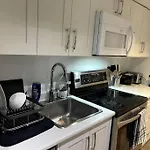 Cozy One Bedroom Suite