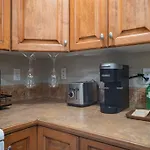 Cozy Suite Back On Golf Course