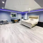 Aaron\'S Sweet Home