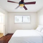 Spacious Family Home Upper Level 3 Bedrooms