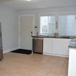 Beautiful 2 Bedroom Place In Surrey/Langley