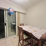 Private Room Near King George Boulevard