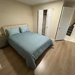 Guest Suite In Surrey