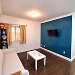 Ground Lvl Entire Guest Suite W/ Private Entrance