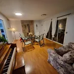 Anne\'S Luxury Bnb - Near White Rock Beach