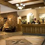 Compass Point Inn - Surrey