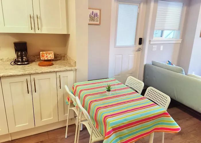 Sweet Home-Morden Brand New Suite