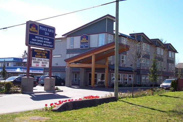 Western Peace Arch Hotel Surrey