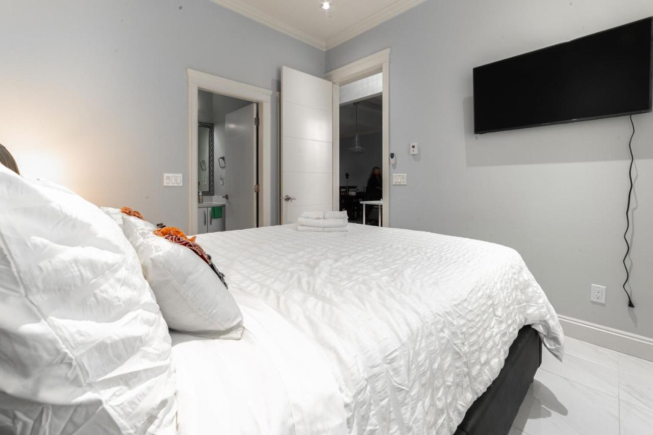 Homestay Michael's Surrey