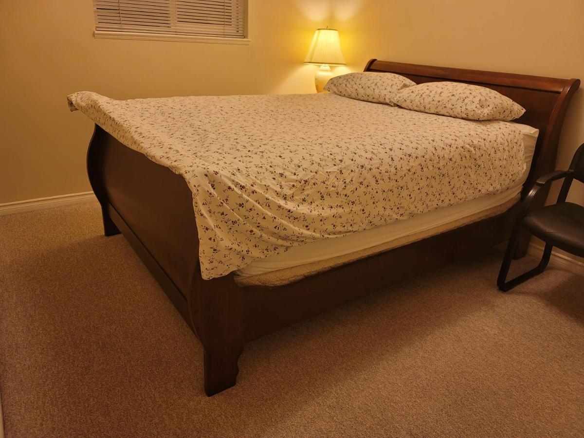 Guest house Decent Location *
