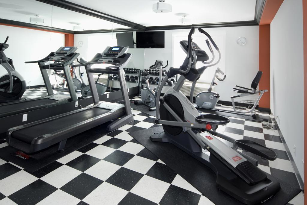 Ramada By Wyndham Surrey/langley Surrey