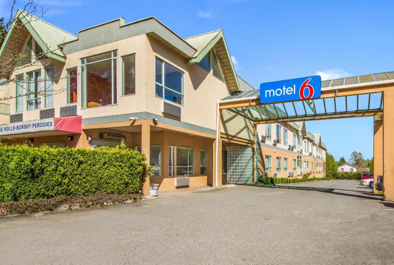 6 Surrey, Bc 2*