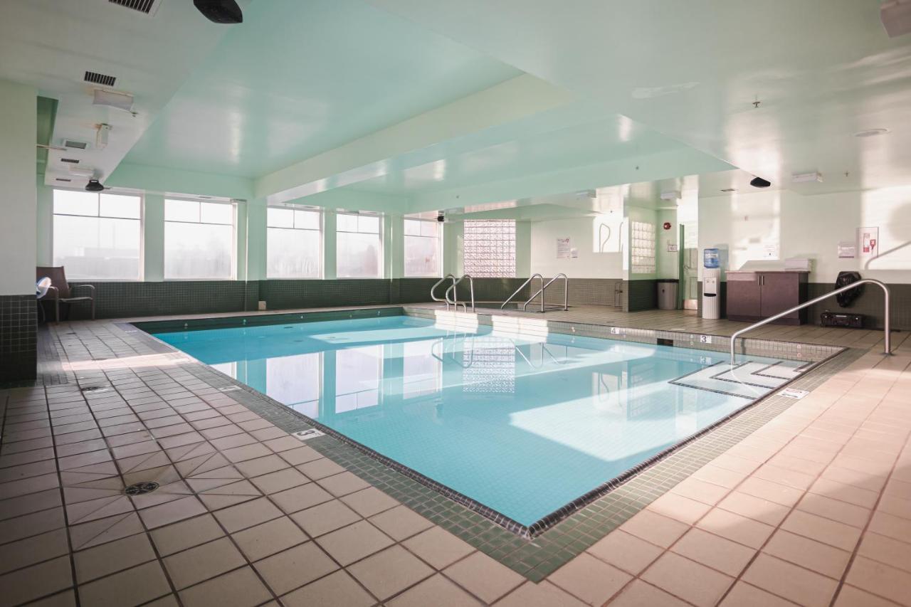 Hotel Ramada By Wyndham Surrey/langley 3*