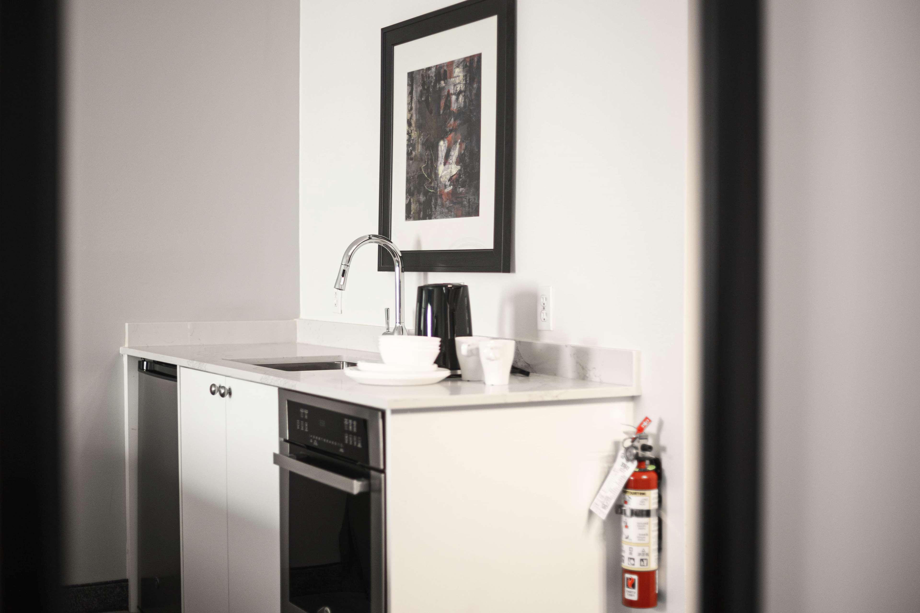Hotel Ramada By Wyndham Surrey/langley 3*