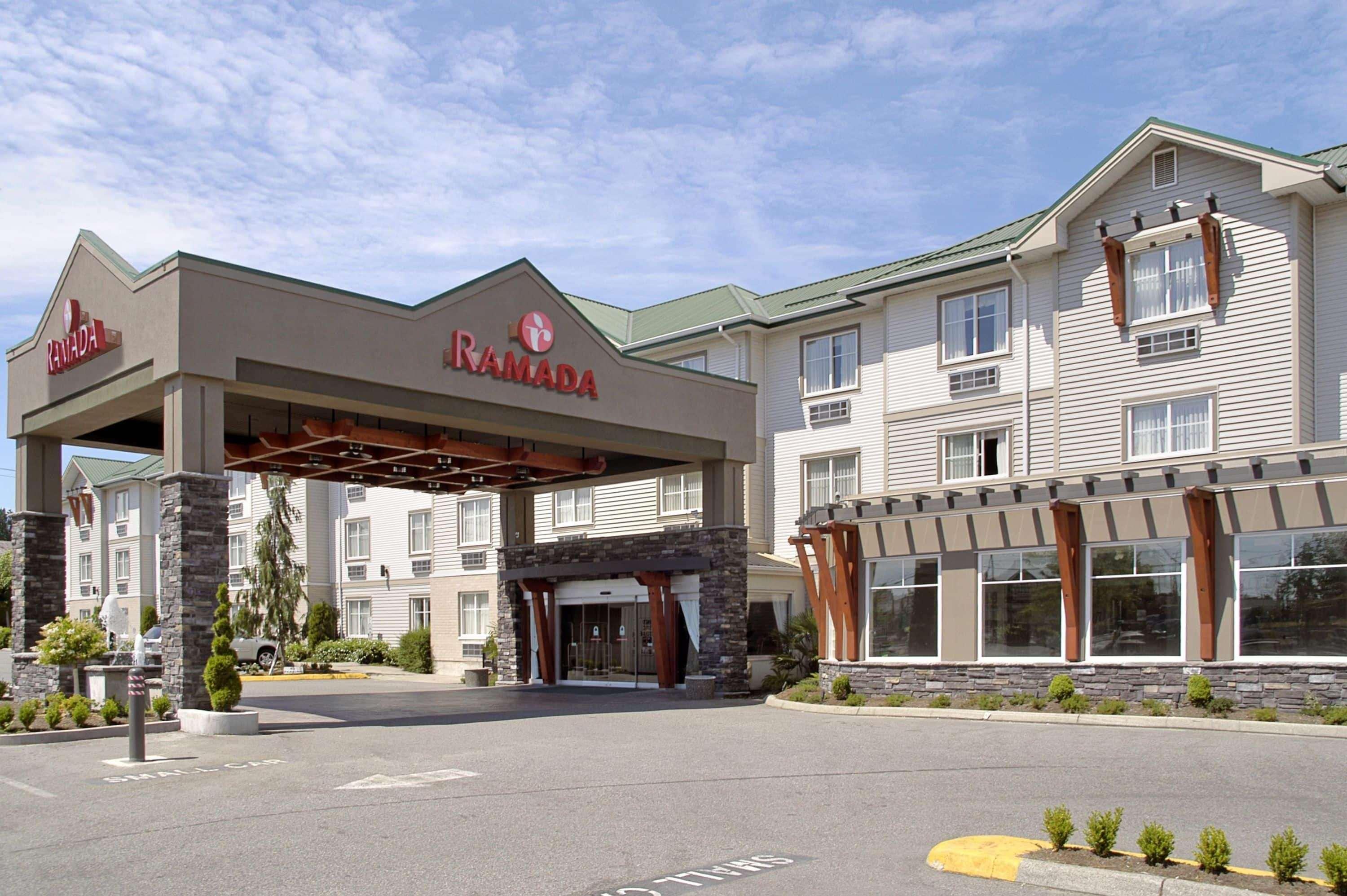 Ramada By Wyndham Surrey/langley 3*