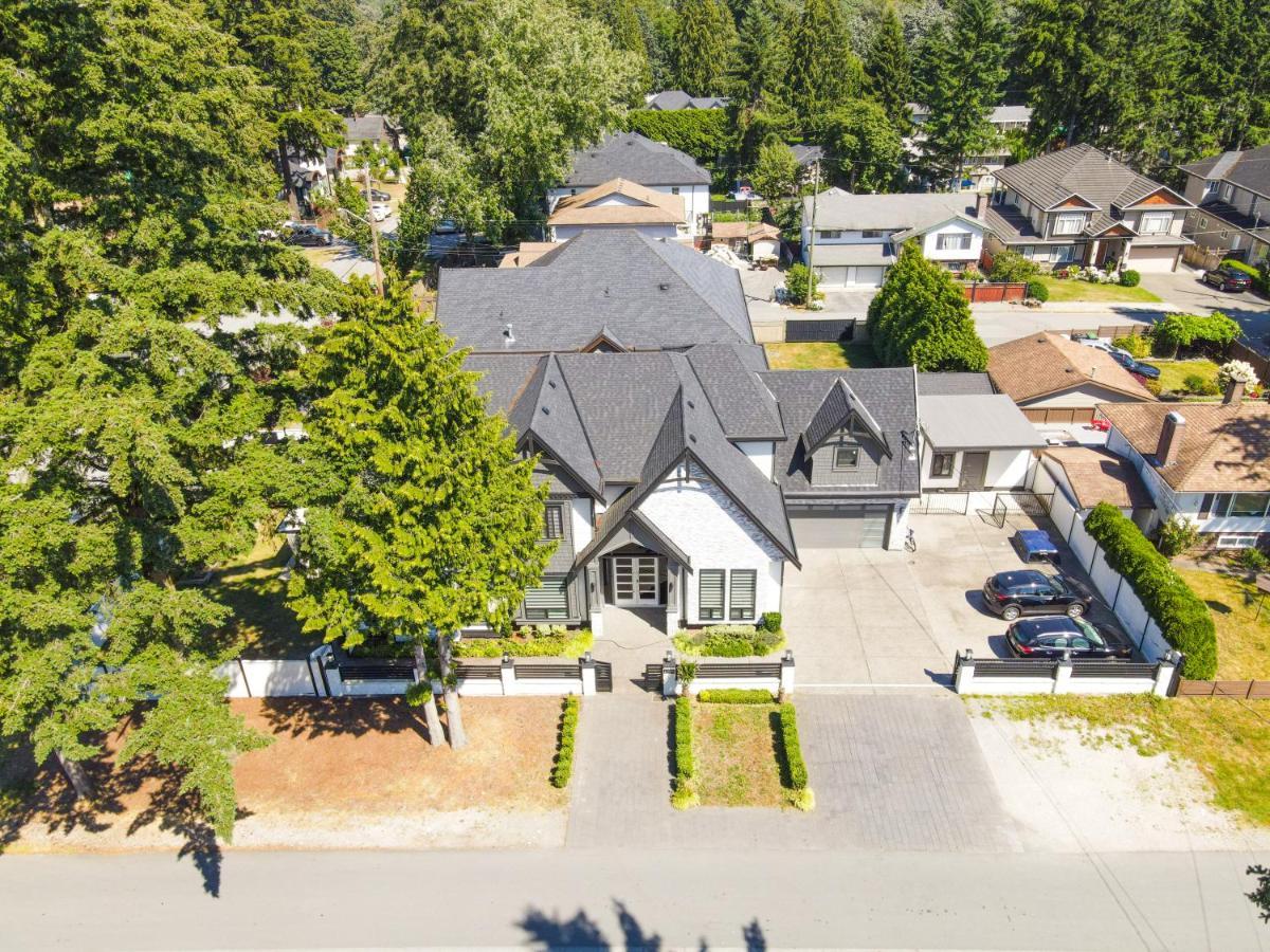 Homestay T&t Surrey