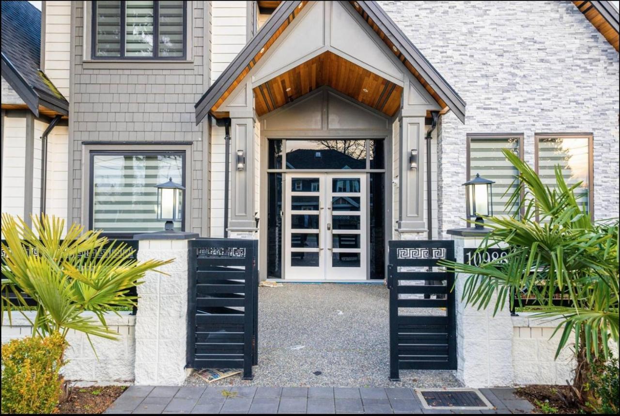 T&t Homestay Surrey