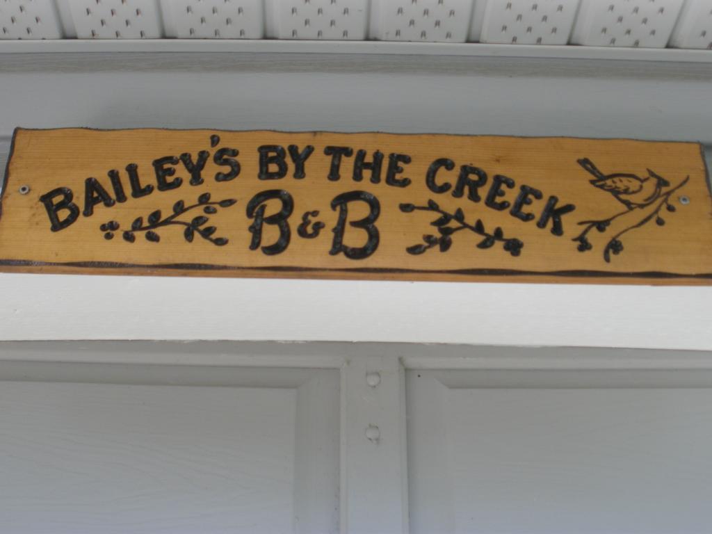 Bed & Breakfast Baileys By The Creek