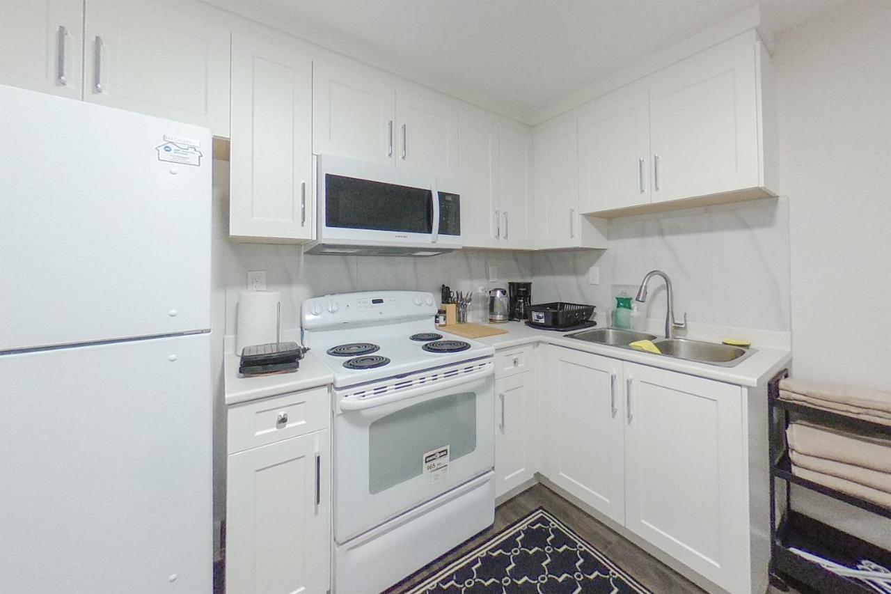 Modern Fully Equipped And Place To Enjoy * Surrey