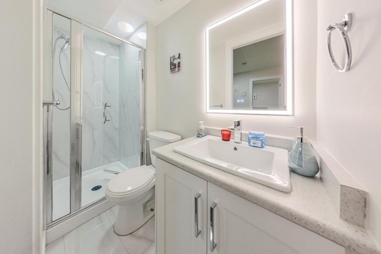 Modern Fully Equipped And Place To Enjoy * Surrey