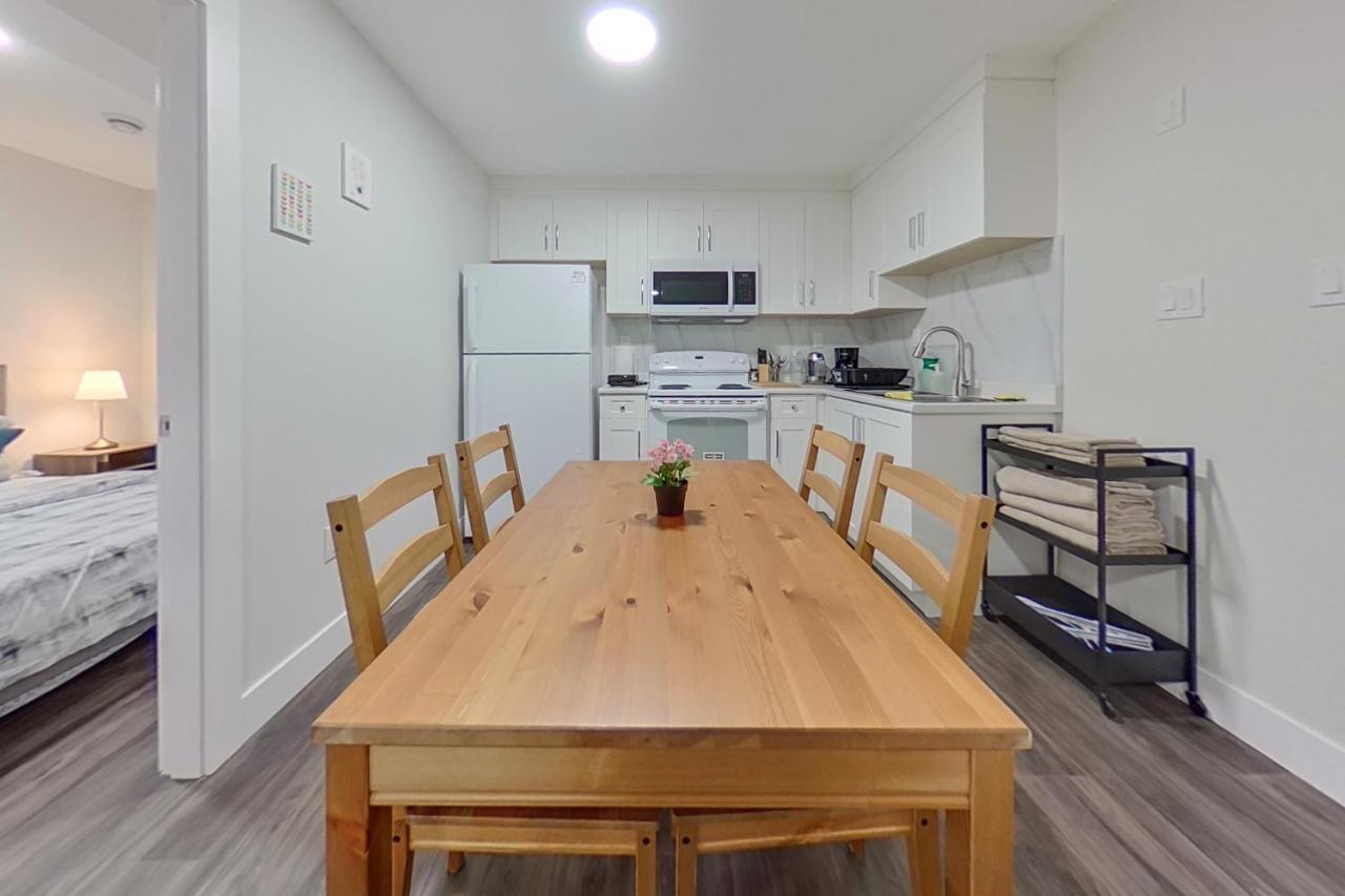 Modern Fully Equipped And Place To Enjoy Casa de férias Surrey