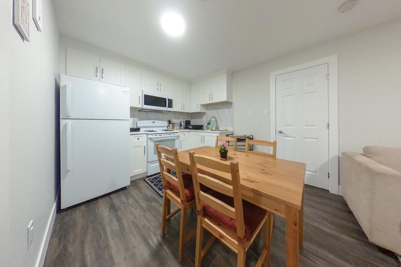 Modern Fully Equipped And Place To Enjoy Casa de férias Surrey