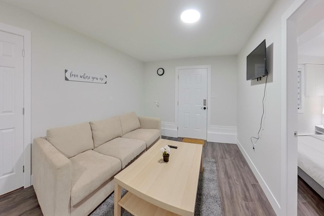 Modern Fully Equipped And Place To Enjoy Casa de férias Surrey