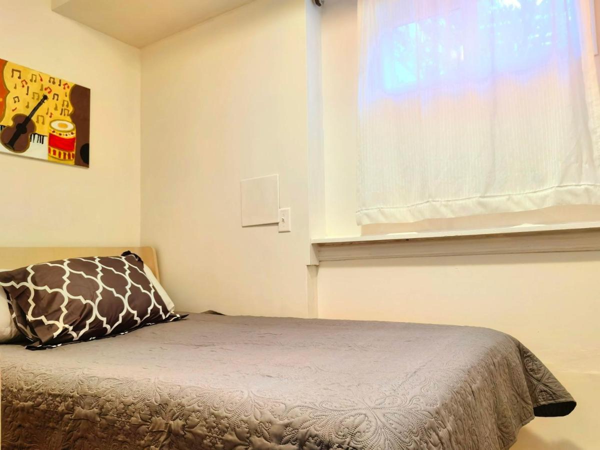 Homestay Happy-go-lucky White Rock *