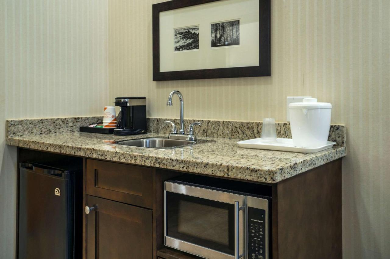 Comfort & Hotel Surrey