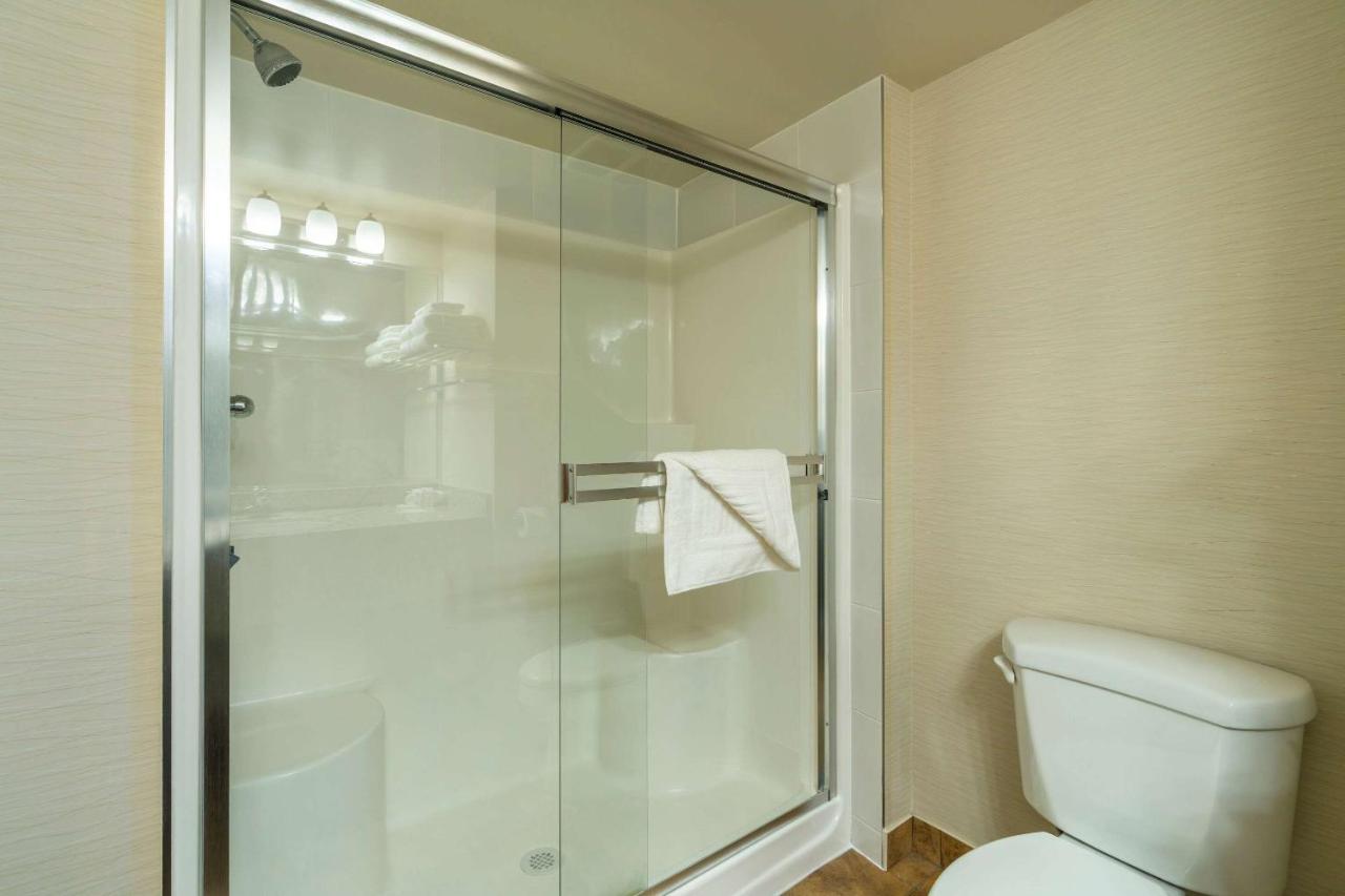 Hotel Comfort & 3*