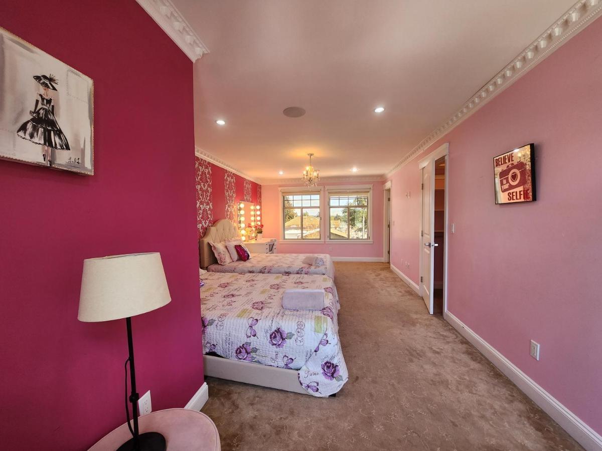 Empress Stays Homestay Surrey