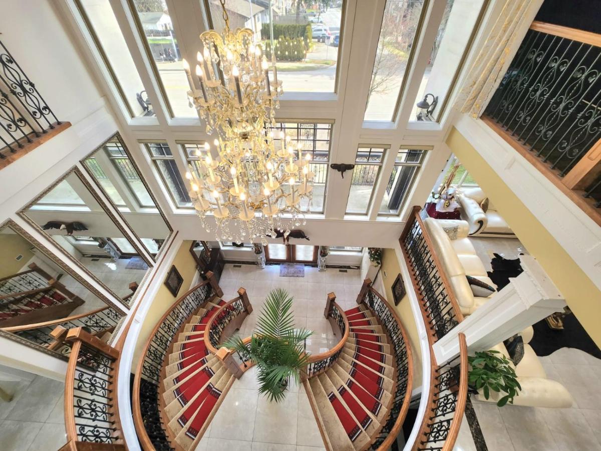 Empire Palace Hotel 4*