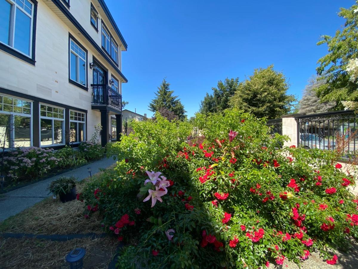 Empress Stays * Surrey