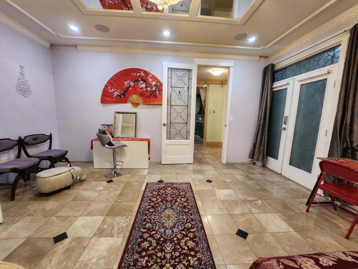 Empress Stays Homestay Surrey