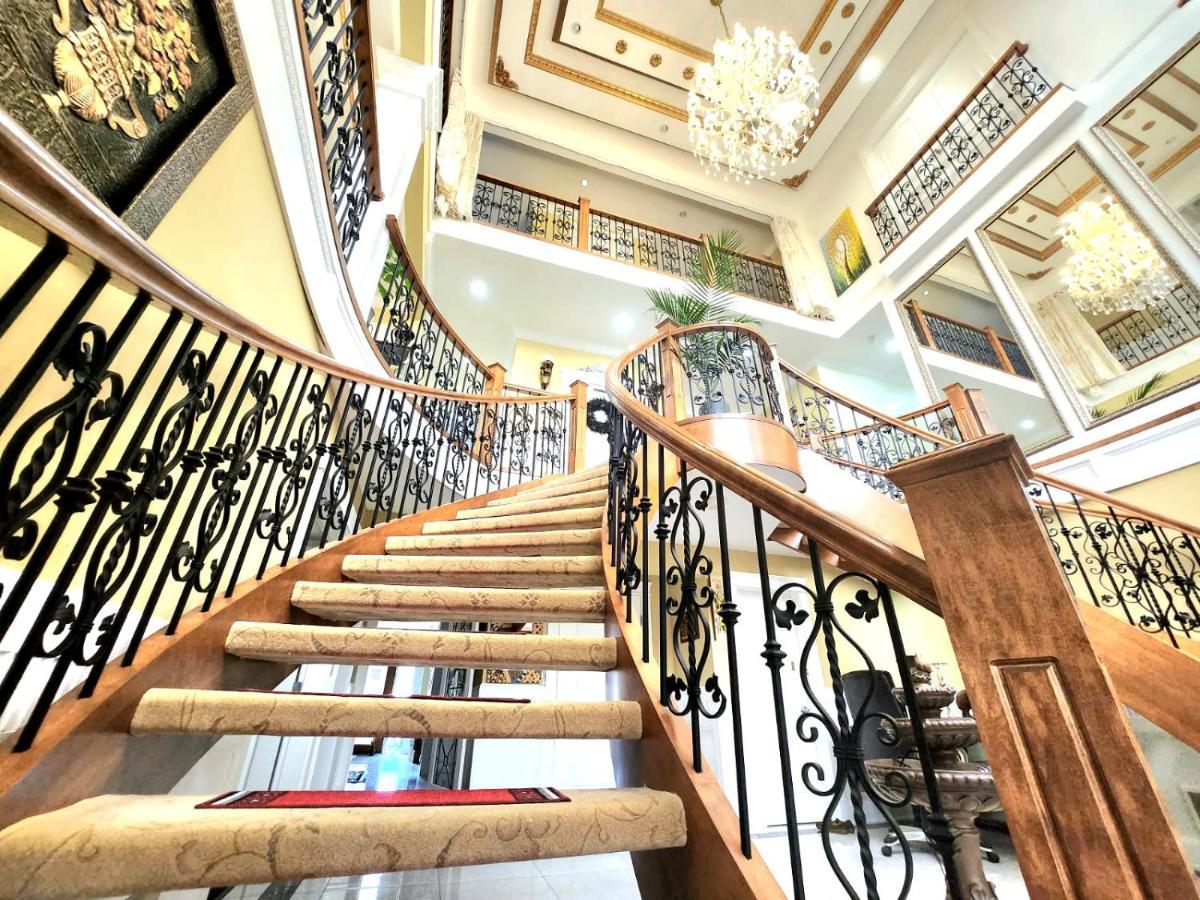 Empire Palace Surrey