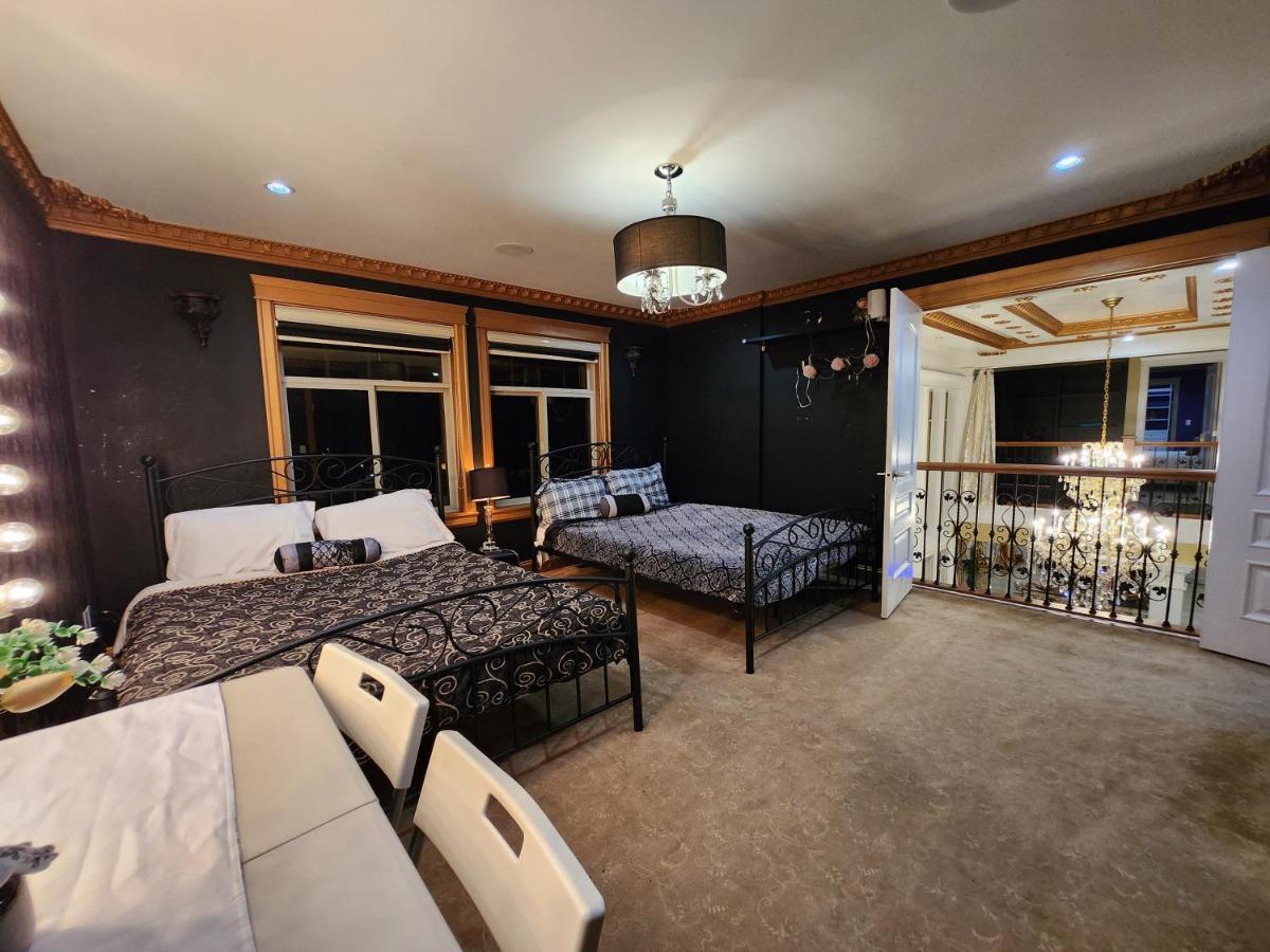 Empire Palace 4*