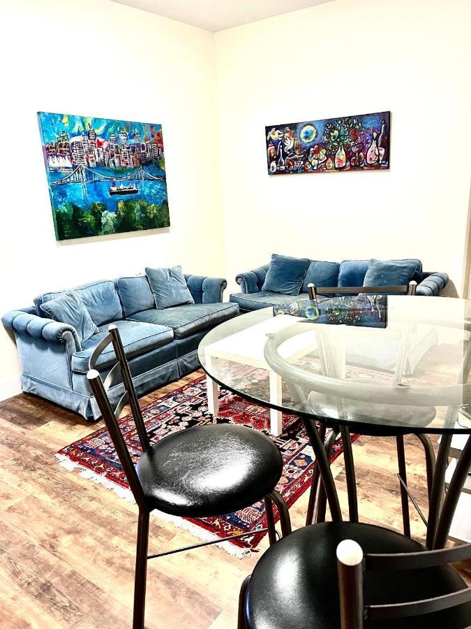 Apartment Furnished And Cozy Surrey