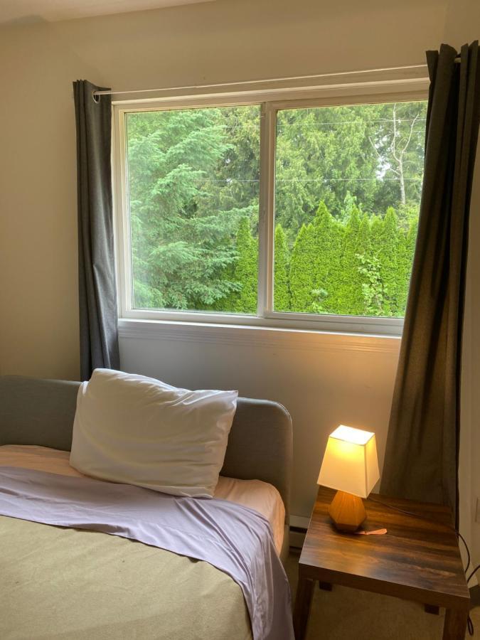 Cheerful Bed & Breakfast